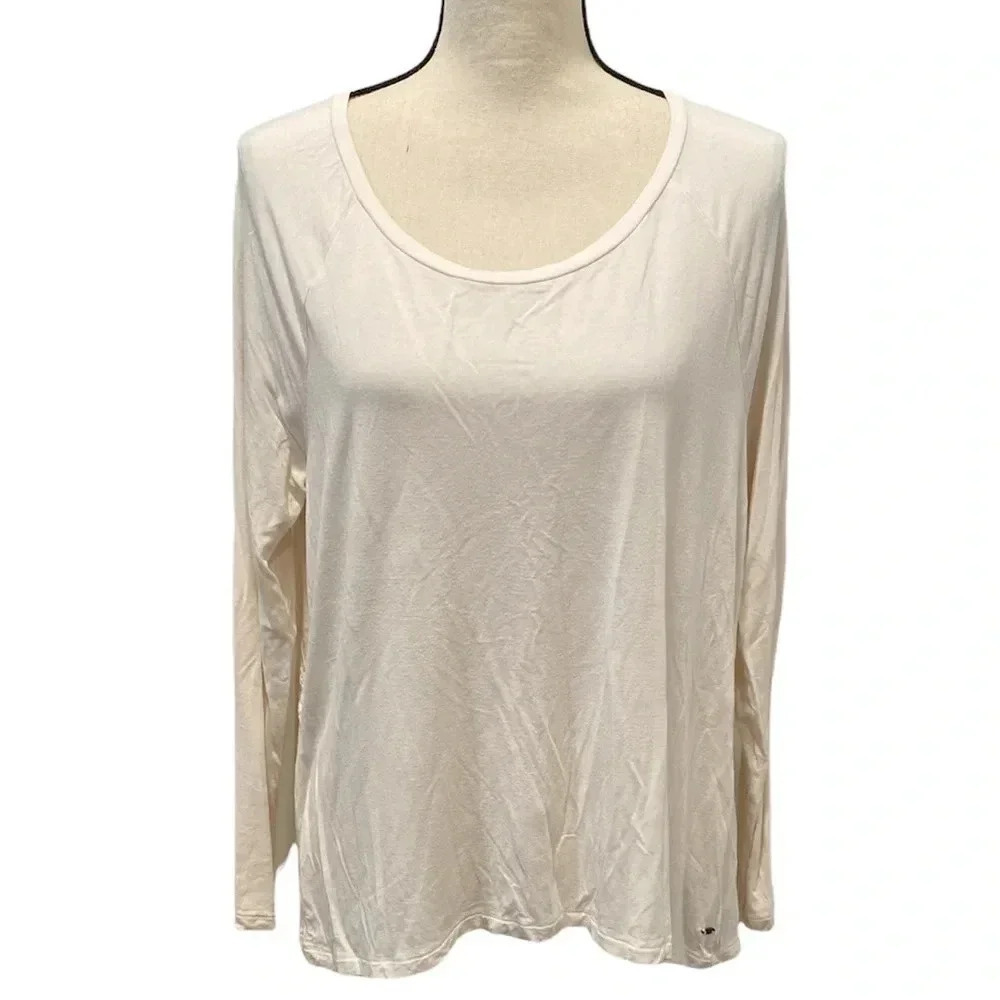 American Eagle top